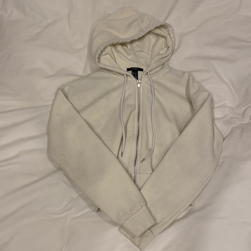 cropped sweatshirt from forever 21